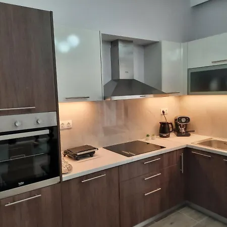 Summersense Apartment